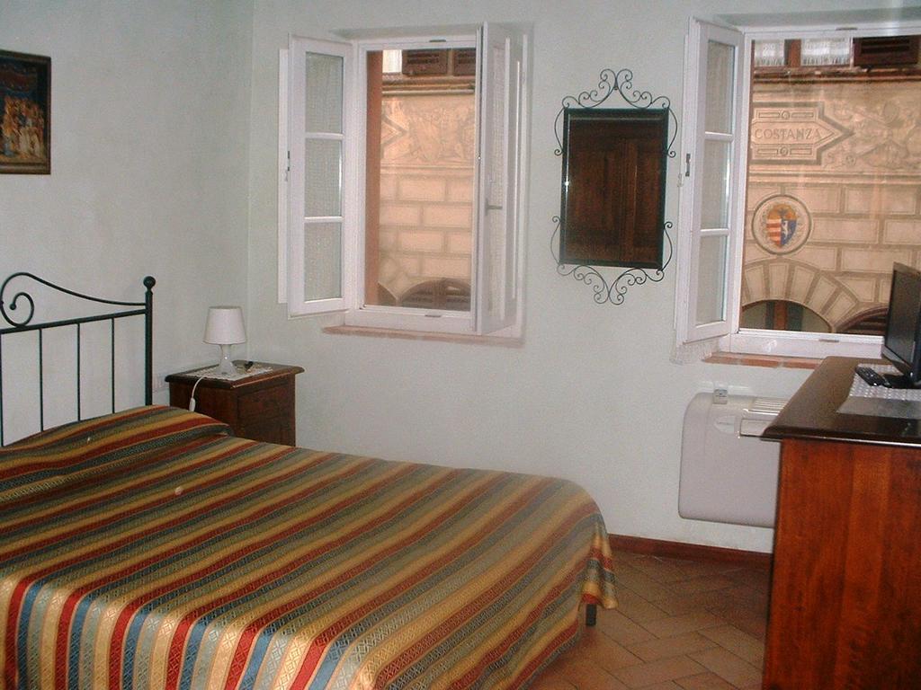Casa Vacanze Il Campo Siena Bagian luar foto
